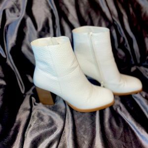 Pierre Dumas Booties
